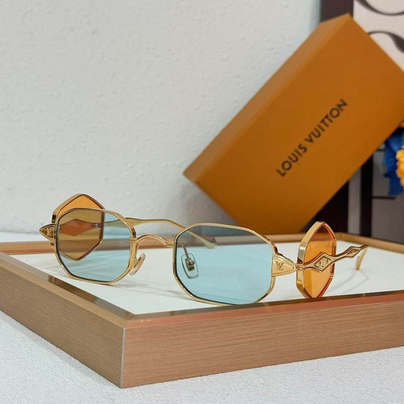 Louis Vuitton Sunglasses ID:20260319-208